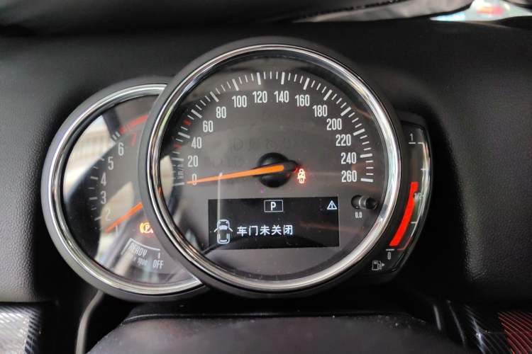 Used MINI Countryman 2019 2.0T COOPER S ALL4 Artist Instrument Cluster