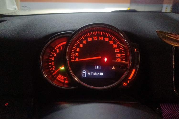 Used MINI Countryman 2019 2.0T COOPER S ALL4 Artist Instrument Cluster