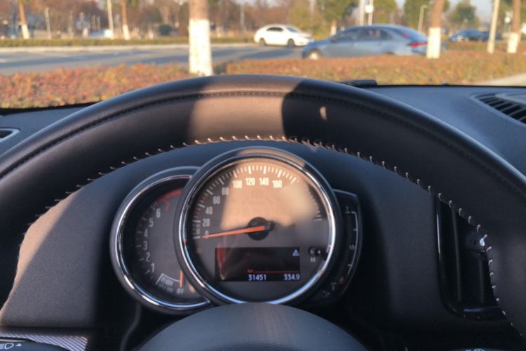 Used MINI Countryman 2019 2.0T COOPER S ALL4 Artist Instrument Cluster