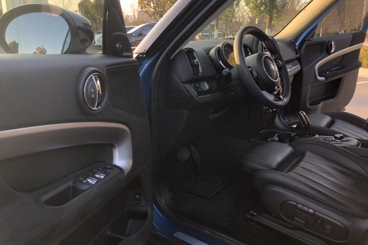 Used MINI Countryman 2019 2.0T COOPER S ALL4 Artist Interior 2