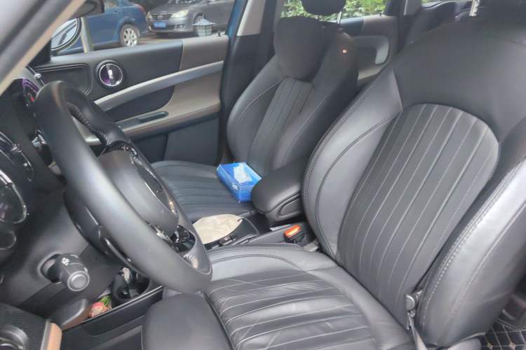 Used MINI Countryman 2019 2.0T COOPER S ALL4 Artist Left Front Seat