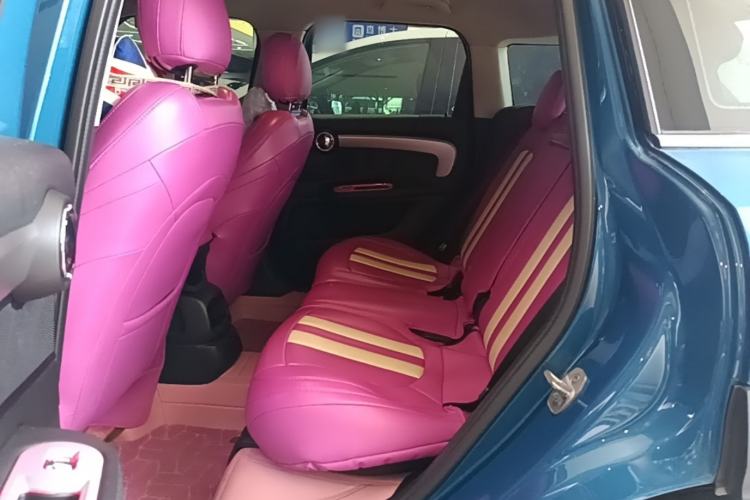 Used MINI Countryman 2019 1.5T COOPER ALL4 Artist Weekend Travel Edition Left Rear Seat