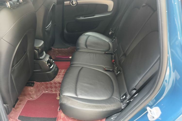 Used MINI Countryman 2019 1.5T COOPER ALL4 Artist Weekend Travel Edition Left Rear Seat