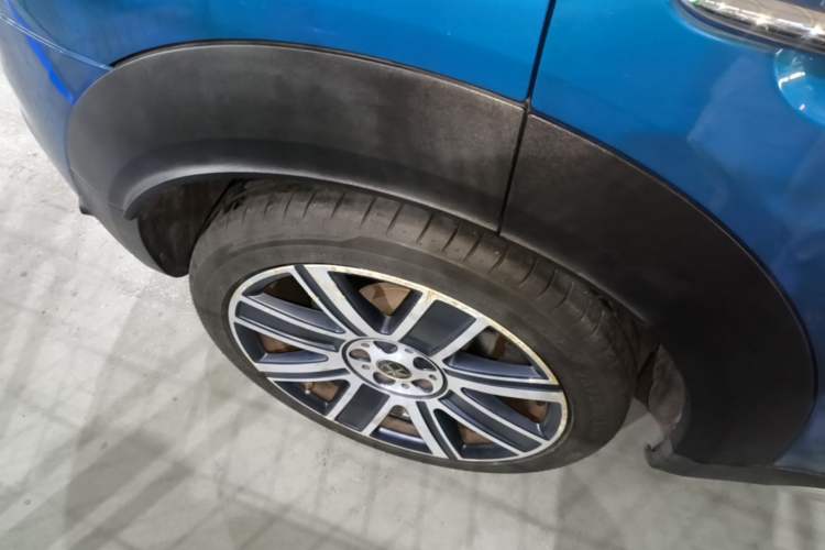 Used MINI Countryman 2019 2.0T COOPER S ALL4 Artist Right Rear Wheel Hub