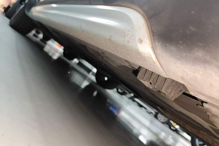 Used MINI Countryman 2019 2.0T COOPER S ALL4 Artist Right Side Sill