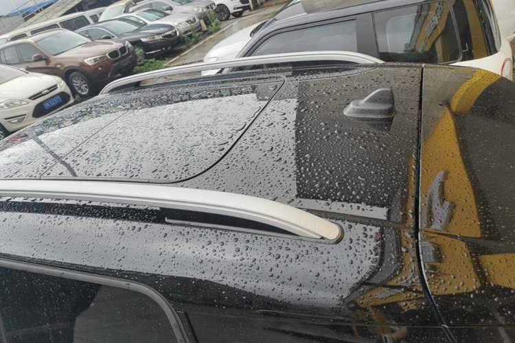 Used MINI Countryman 2019 1.5T COOPER Artist Weekend Travel Edition Roof