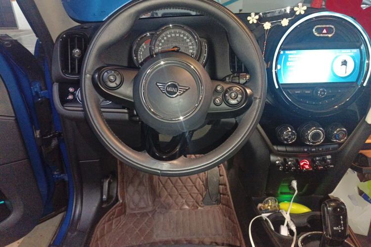Used MINI Countryman 2019 1.5T COOPER Classic Weekend Edition Steering Wheel
