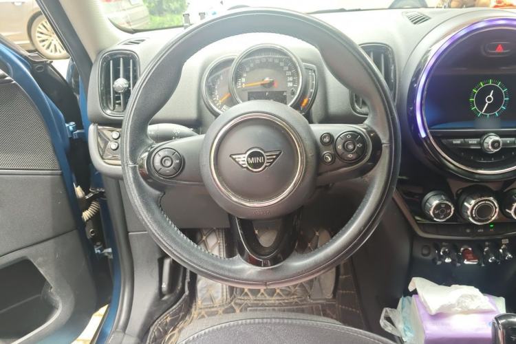 Used MINI Countryman 2019 1.5T COOPER ALL4 Classic Weekend Travel Edition Steering Wheel