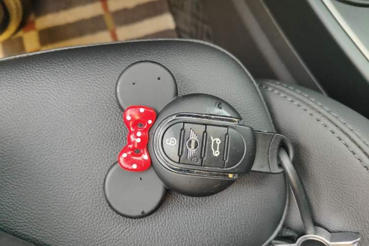 Used MINI Countryman 2019 1.5T COOPER Artist Weekend Travel Edition Vehicle Key