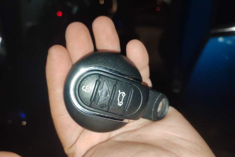 Used MINI Countryman 2019 2.0T COOPER S ALL4 Classic Edition Vehicle Key