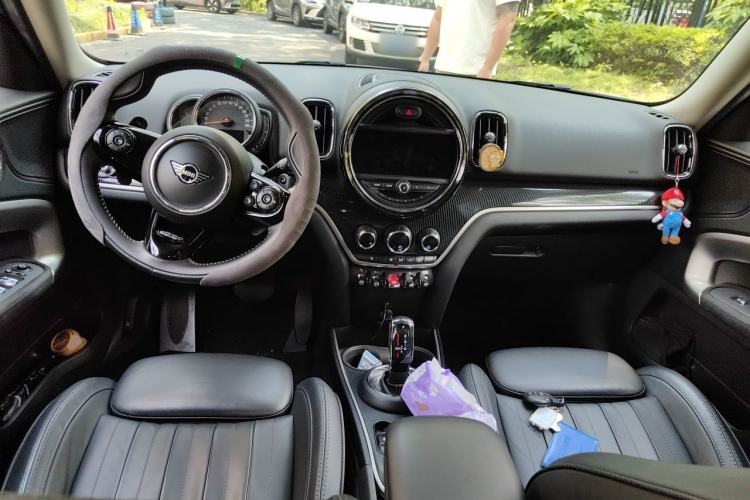 Used MINI Countryman 2019 2.0T COOPER S ALL4 Artist Center Console