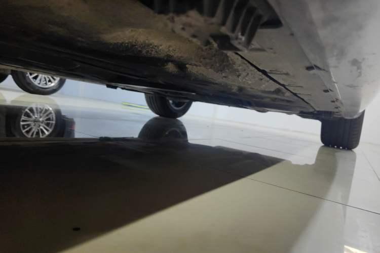 Used MINI Countryman 2019 1.5T COOPER ALL4 Classic Weekend Travel Edition Chassis Front Left