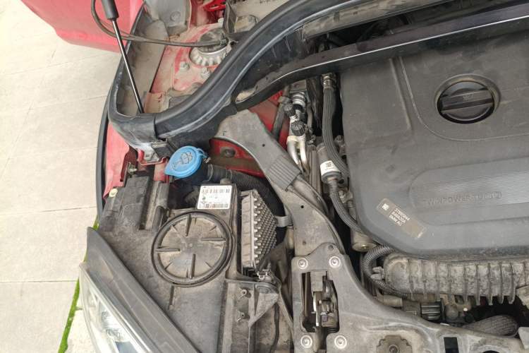 Used MINI Countryman 2019 2.0T COOPER S ALL4 Artist Engine Bay Right