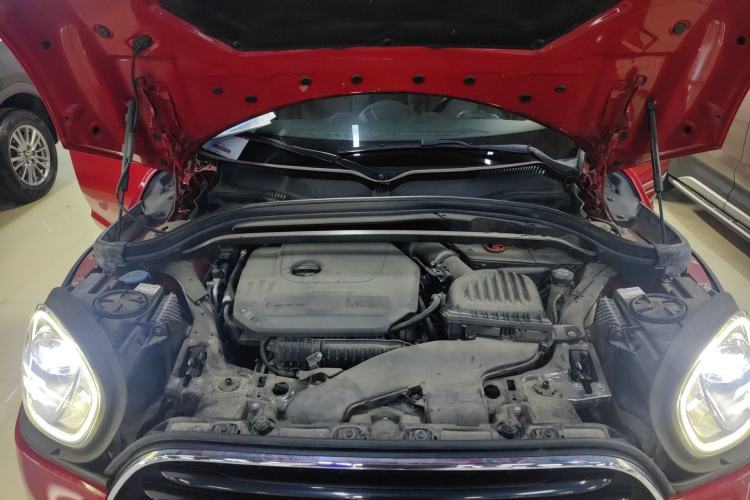 Used MINI Countryman 2019 1.5T COOPER ALL4 Classic Weekend Travel Edition Engine Bay