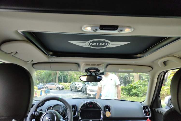 Used MINI Countryman 2019 2.0T COOPER S ALL4 Artist Headliner