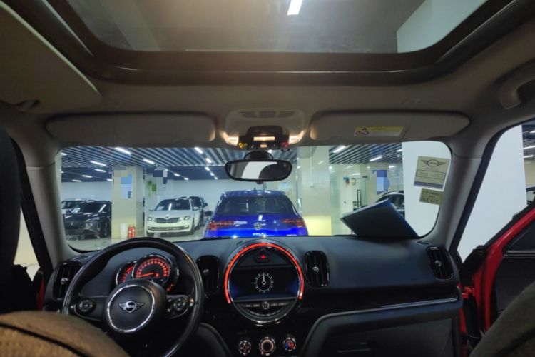 Used MINI Countryman 2019 1.5T COOPER ALL4 Classic Weekend Travel Edition Headliner