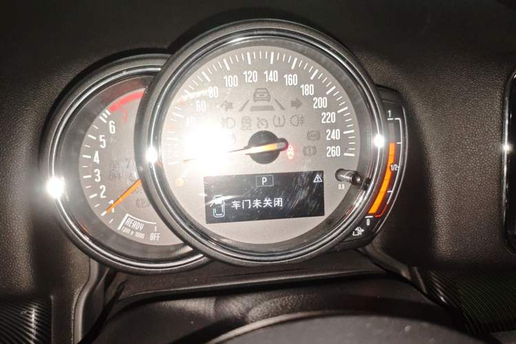 Used MINI Countryman 2019 2.0T COOPER S ALL4 Artist Instrument Cluster