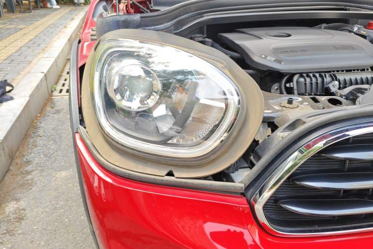 Used MINI Countryman 2019 1.5T COOPER Classic Weekend Edition Right Front Headlight
