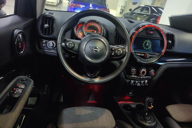 Used MINI Countryman 2019 1.5T COOPER ALL4 Classic Weekend Travel Edition Steering Wheel