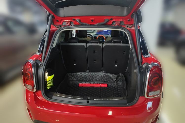 Used MINI Countryman 2019 1.5T COOPER ALL4 Classic Weekend Travel Edition Trunk