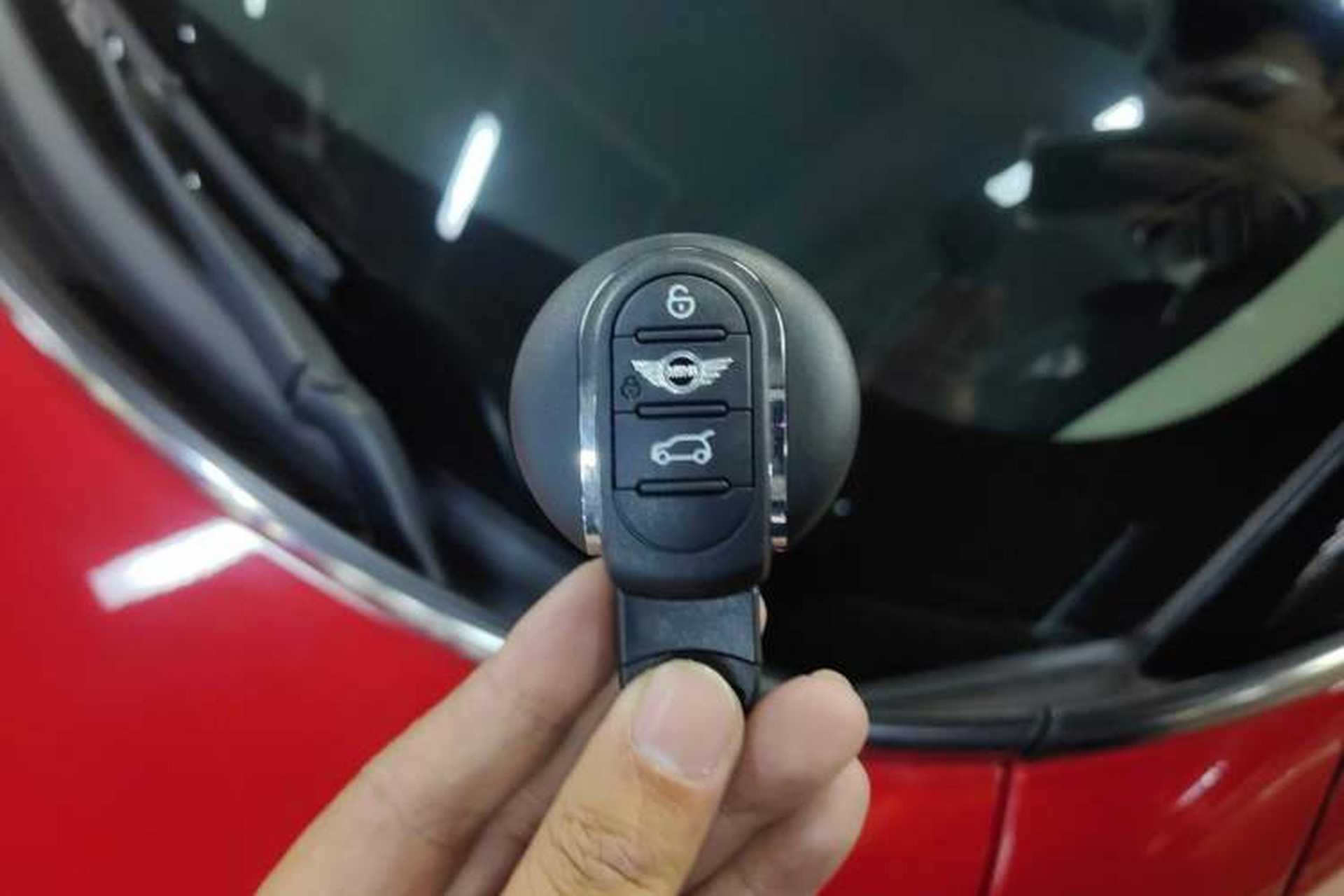 Used MINI Countryman 2019 1.5T COOPER ALL4 Classic Weekend Travel Edition Vehicle Key