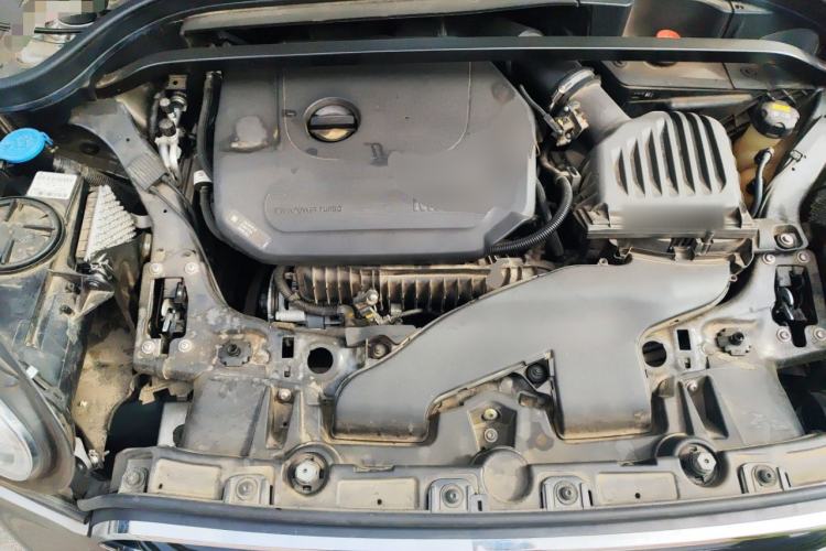 Used MINI Countryman 2019 1.5T COOPER ALL4 Artist Weekend Travel Edition Engine Bay