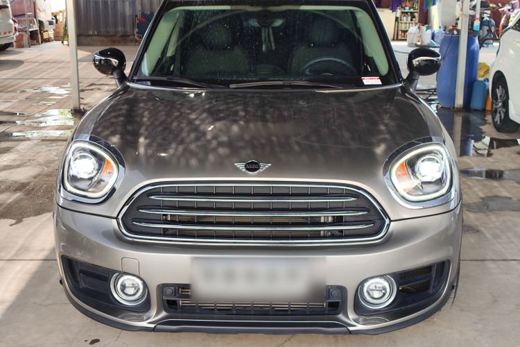 Used MINI Countryman 2019 1.5T COOPER ALL4 Artist Weekend Travel Edition Exterior 1