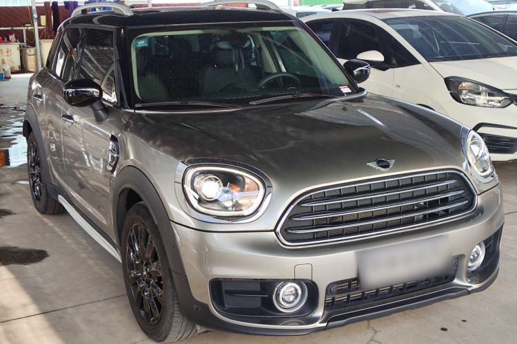 Used MINI Countryman 2019 1.5T COOPER ALL4 Artist Weekend Travel Edition Exterior 2