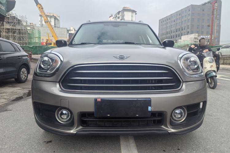 Used MINI Countryman 2019 1.5T COOPER Artist Weekend Travel Edition Exterior 2