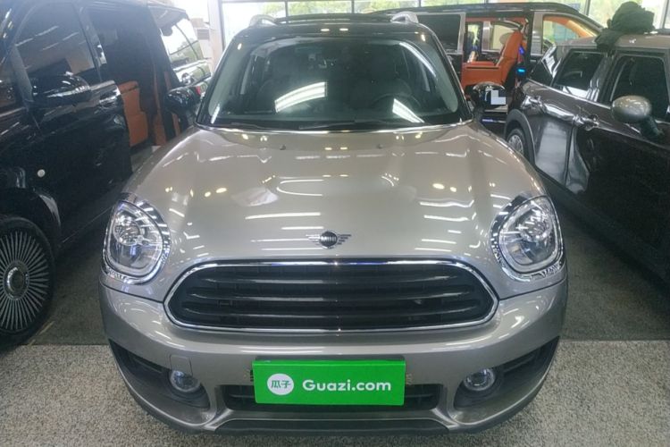 Used MINI Countryman 2019 1.5T COOPER ALL4 Classic Weekend Travel Edition Front