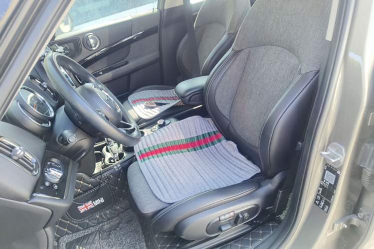 Used MINI Countryman 2019 1.5T COOPER ALL4 Classic Weekend Travel Edition Left Front Seat
