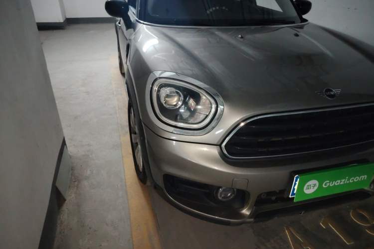 Used MINI Countryman 2019 1.5T COOPER ALL4 Classic Weekend Travel Edition Right Front Headlight