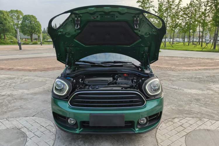 Used MINI Countryman 2019 1.5T COOPER ALL4 Artist Weekend Travel Edition Engine Bay