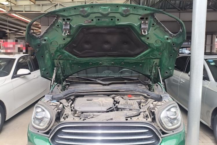 Used MINI Countryman 2019 1.5T COOPER Artist Weekend Travel Edition Engine Bay