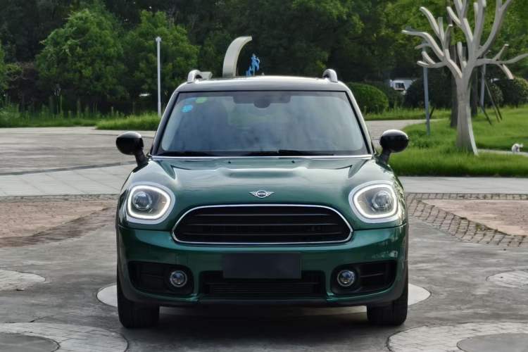 Used MINI Countryman 2019 1.5T COOPER ALL4 Artist Weekend Travel Edition Exterior 1