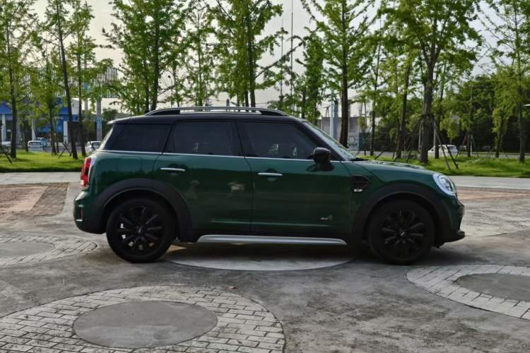 Used MINI Countryman 2019 1.5T COOPER ALL4 Artist Weekend Travel Edition Exterior 7