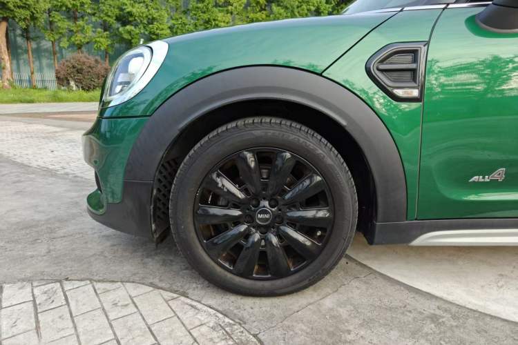 Used MINI Countryman 2019 1.5T COOPER ALL4 Artist Weekend Travel Edition Exterior 8