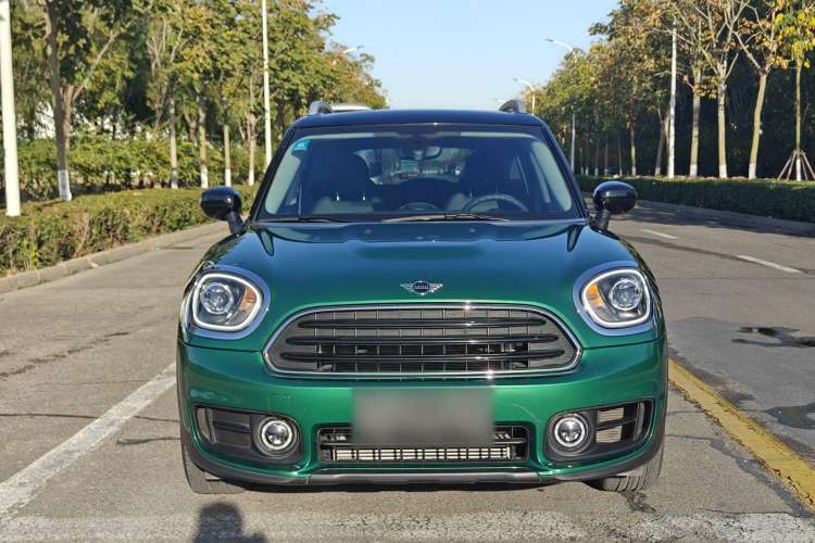 Used MINI Countryman 2019 1.5T COOPER Artist Weekend Travel Edition Front