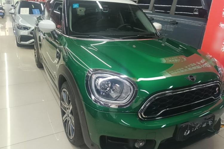 Used MINI Countryman 2019 2.0T COOPER S ALL4 Artist Front Right 45 Deg