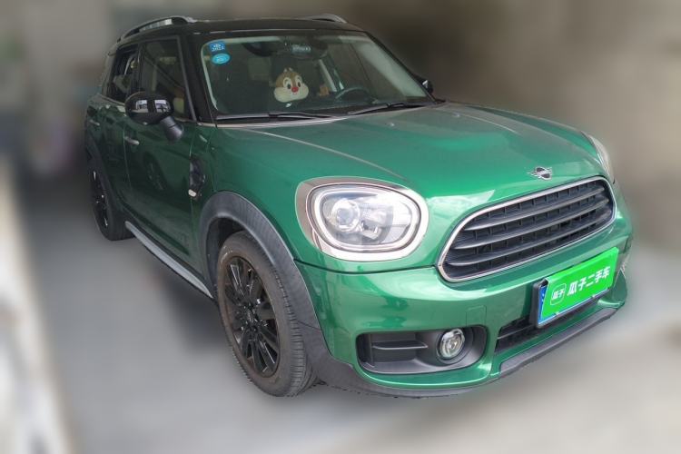 Used MINI Countryman 2019 1.5T COOPER Artist Weekend Travel Edition Front Right 45 Deg