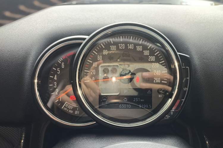 Used MINI Countryman 2019 1.5T COOPER Artist Weekend Travel Edition Instrument Cluster