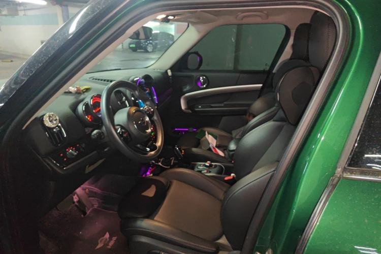 Used MINI Countryman 2019 1.5T COOPER Artist Weekend Travel Edition Left Front Seat