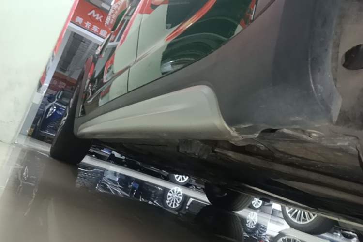 Used MINI Countryman 2019 2.0T COOPER S ALL4 Artist Left Side Sill