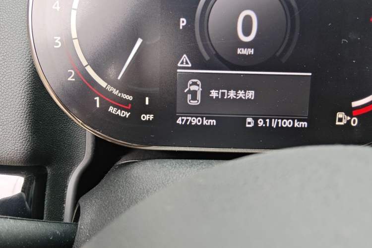 Used MINI Countryman 2019 2.0T COOPER S ALL4 Classic Edition Odometer Close Up