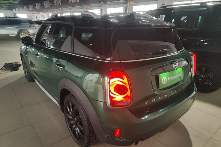 Used MINI Countryman 2019 1.5T COOPER ALL4 Artist Weekend Travel Edition Rear Left 45 Deg