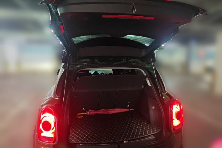 Used MINI Countryman 2019 1.5T COOPER Artist Weekend Travel Edition Trunk