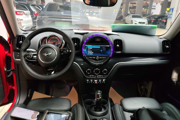 Used MINI Countryman 2019 2.0T COOPER S ALL4 Artist Center Console