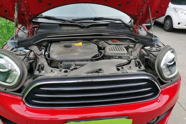 Used MINI Countryman 2019 1.5T COOPER ALL4 Artist Weekend Travel Edition Engine Bay
