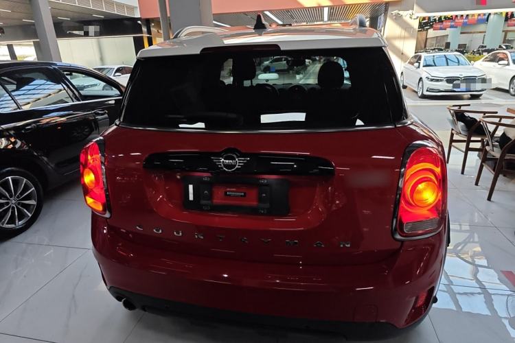 Used MINI Countryman 2019 1.5T COOPER ALL4 Artist Weekend Travel Edition Exterior 4