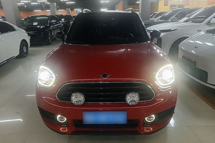 Used MINI Countryman 2019 1.5T COOPER ALL4 Artist Weekend Travel Edition Front